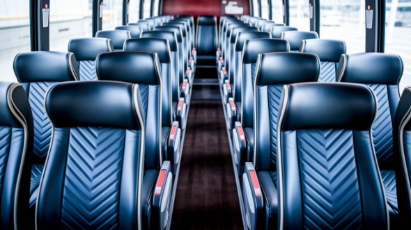 des moines 50 passenger charter bus inside