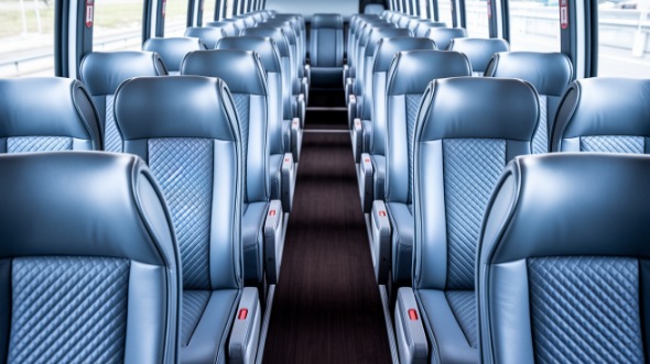 des-moines government bus rental
