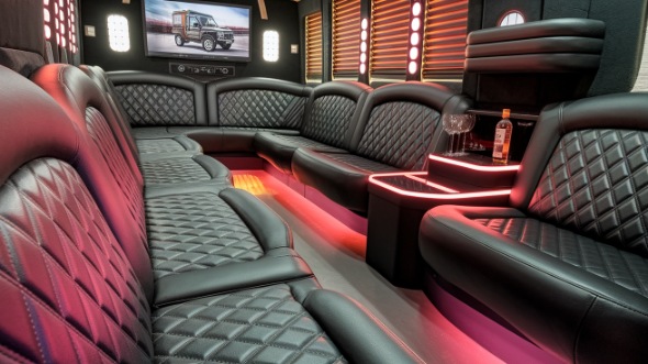 des moines party bus rental rental